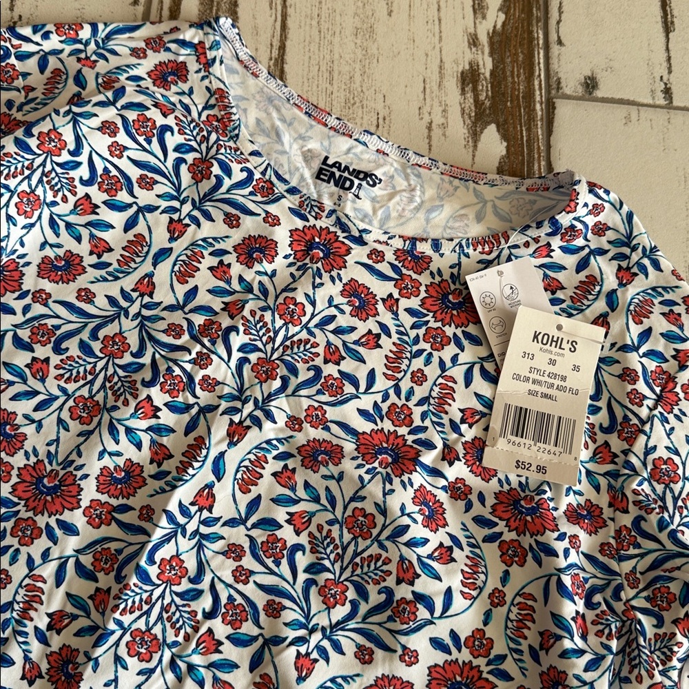 Ladies new with tags Lands' End Floral rash guard swim top